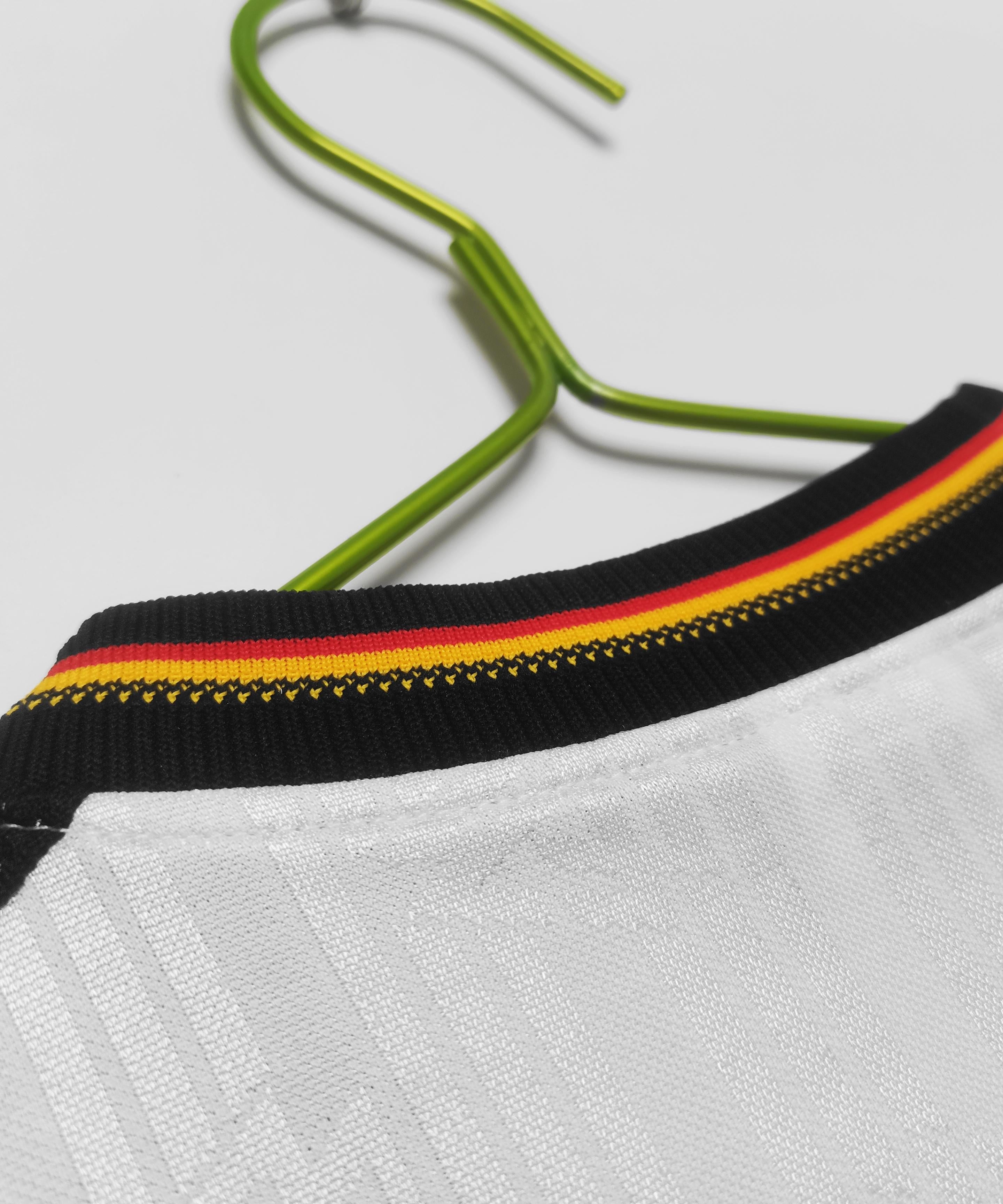 Allemagne Tenue Rétro Domicile 1996-1997