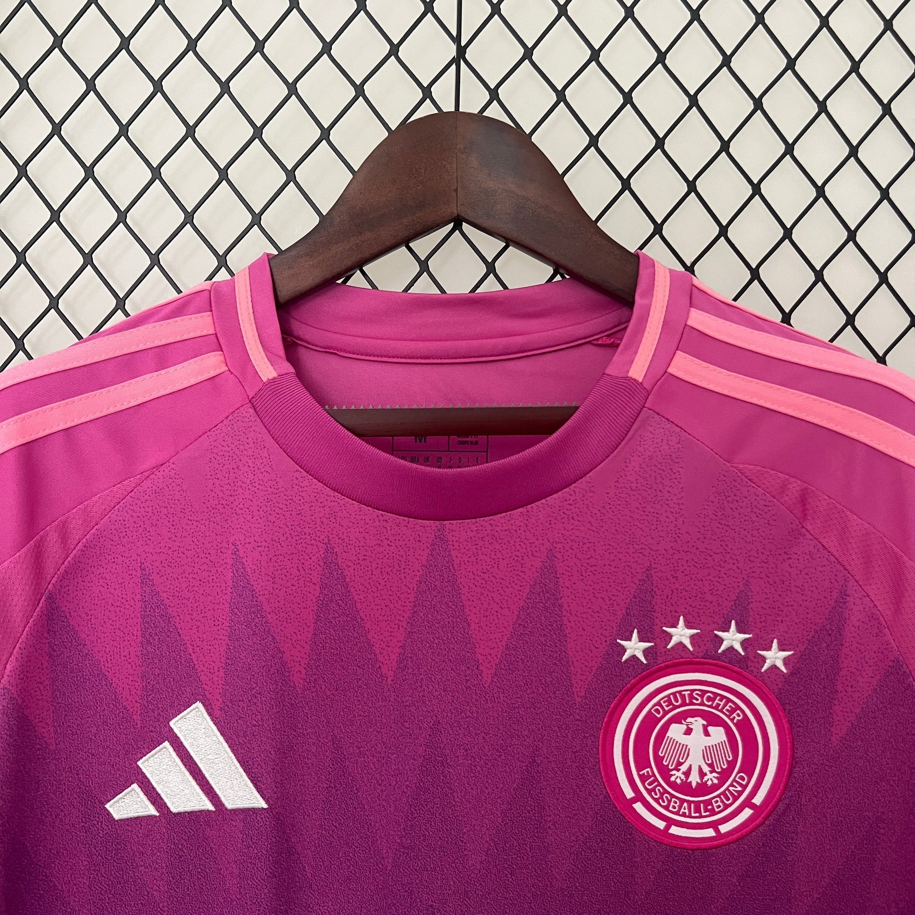 Allemagne Tenue Extérieure 2024