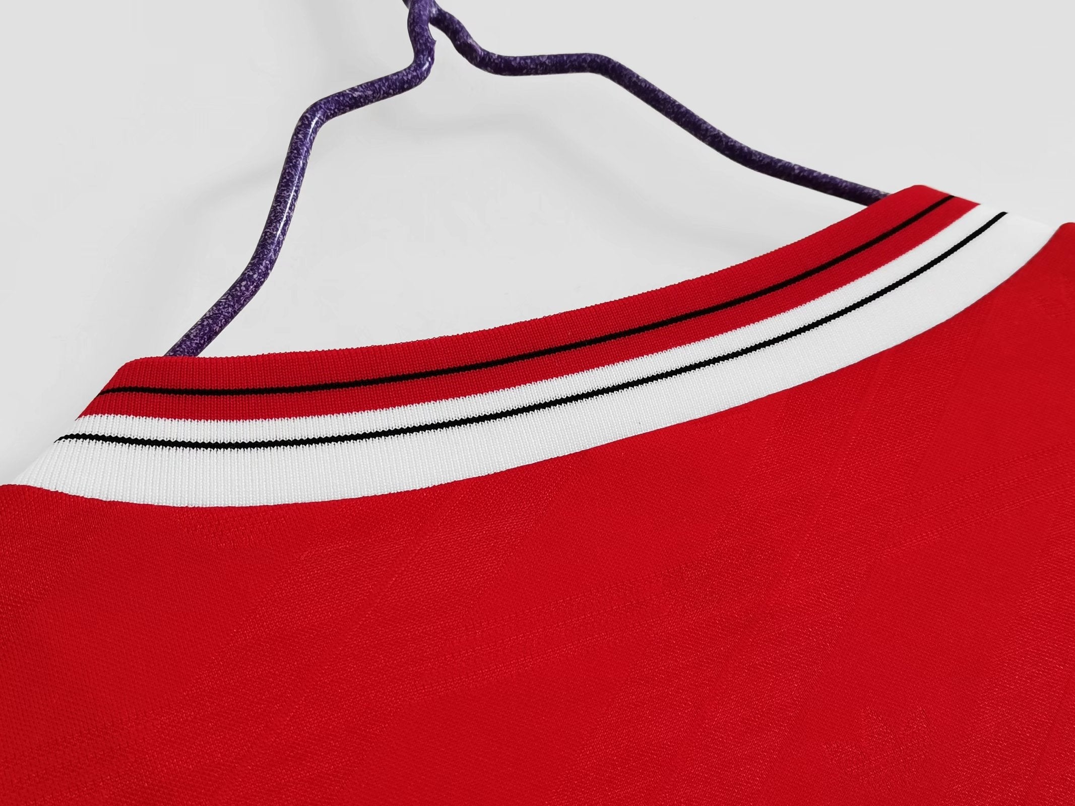 Manchester United 1986-1987 Home Kit