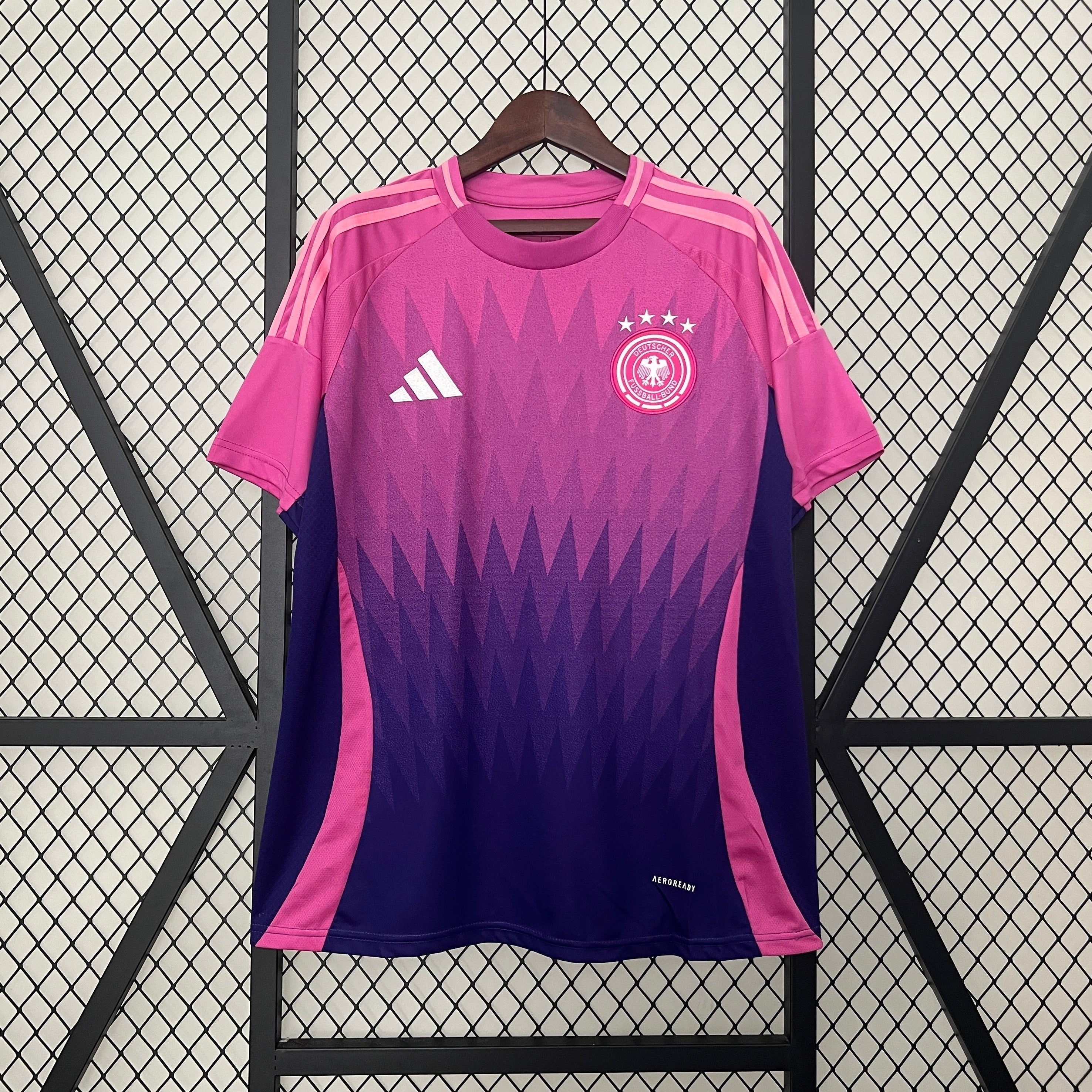 Allemagne Tenue Extérieure 2024