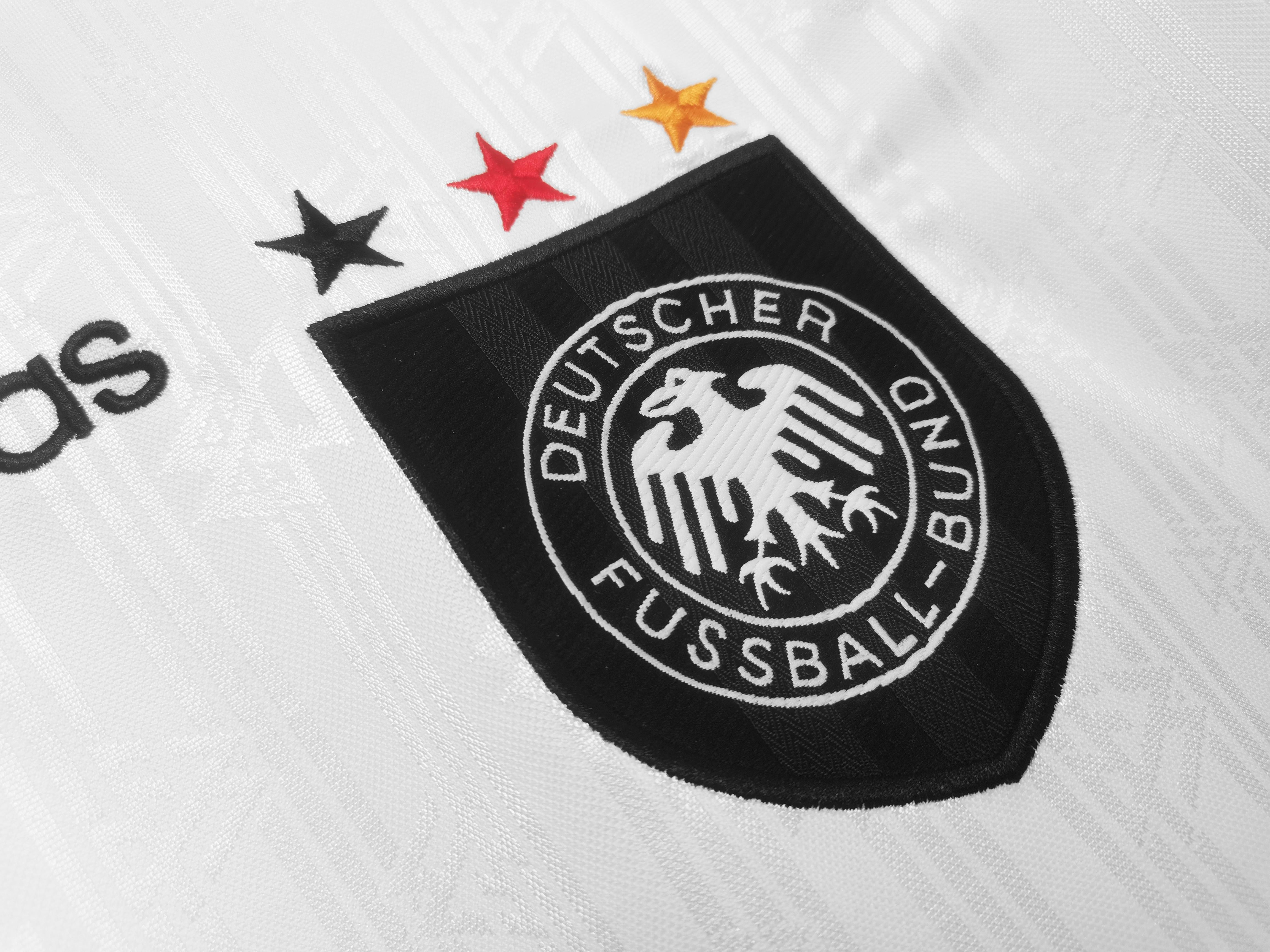 Allemagne Tenue Rétro Domicile 1996-1997