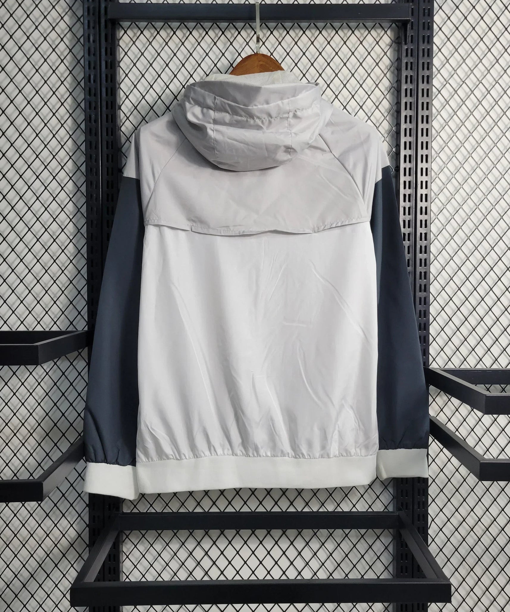 Chelsea Windbreaker Jacket 23/24 - White