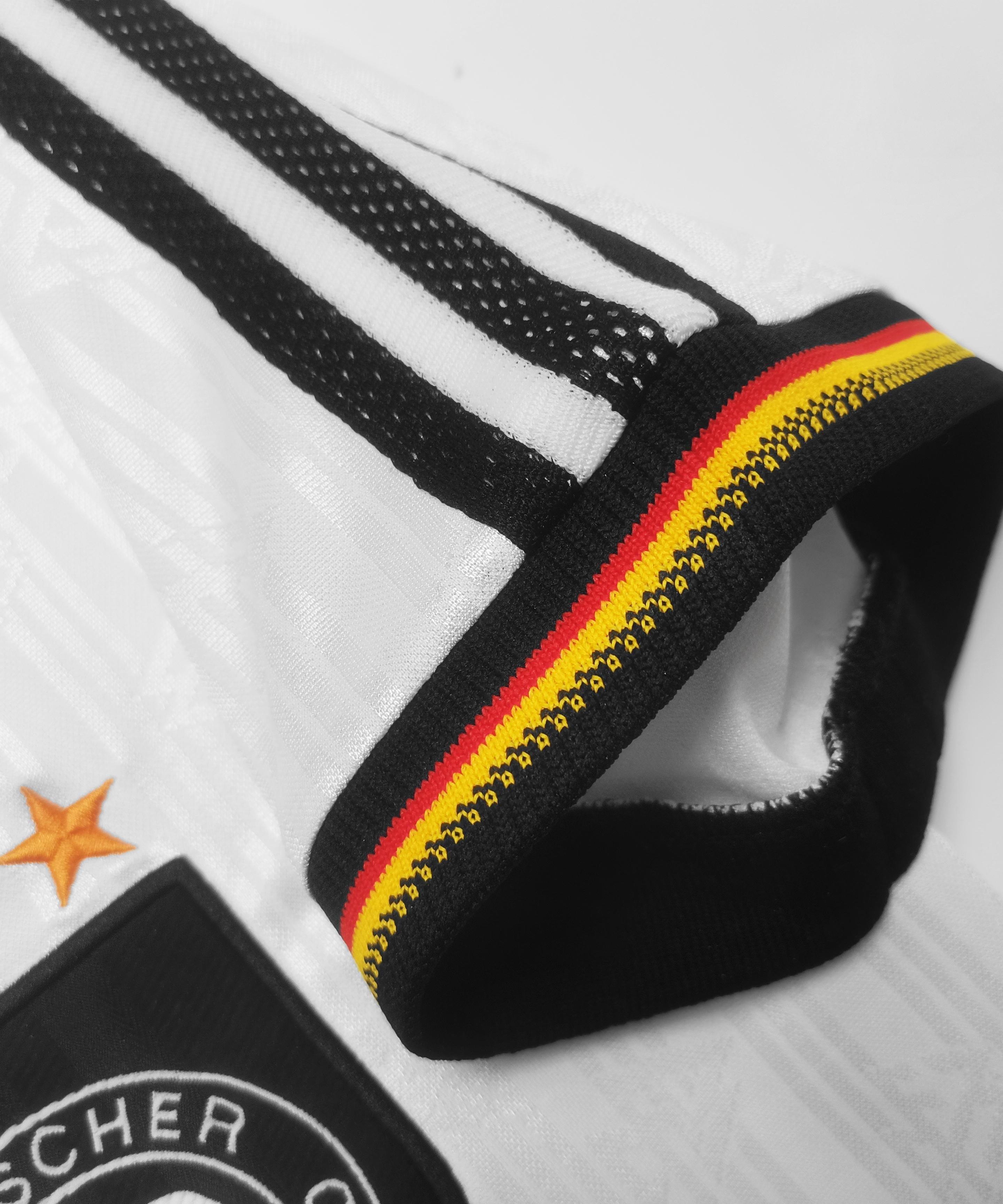 Allemagne Tenue Rétro Domicile 1996-1997