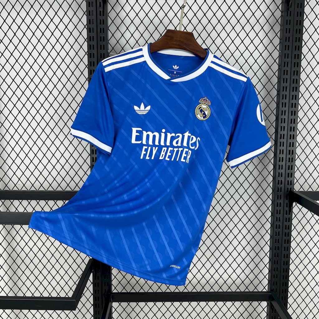 Troisième maillot REAL MADRID 2025-2026