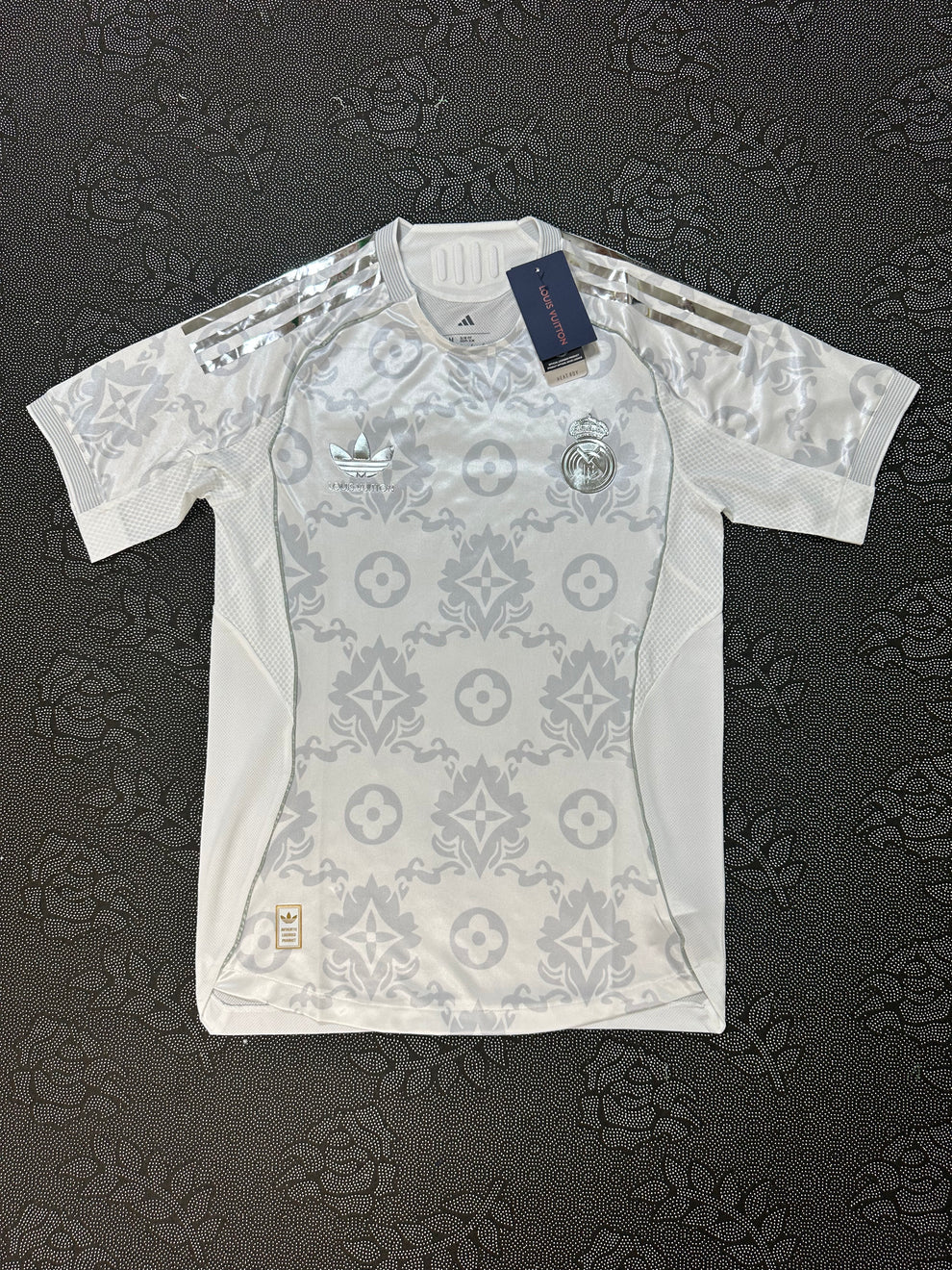 Real Madrid "LVWHITE" Special Edition