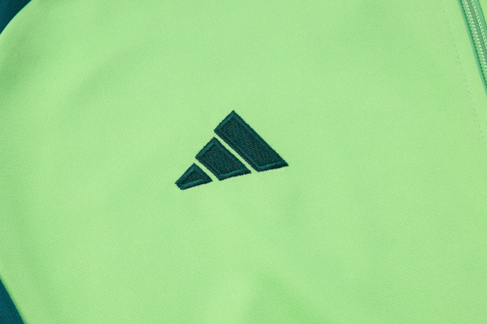 Survêtement Rouge Foncé et Vert Menthe Mexique