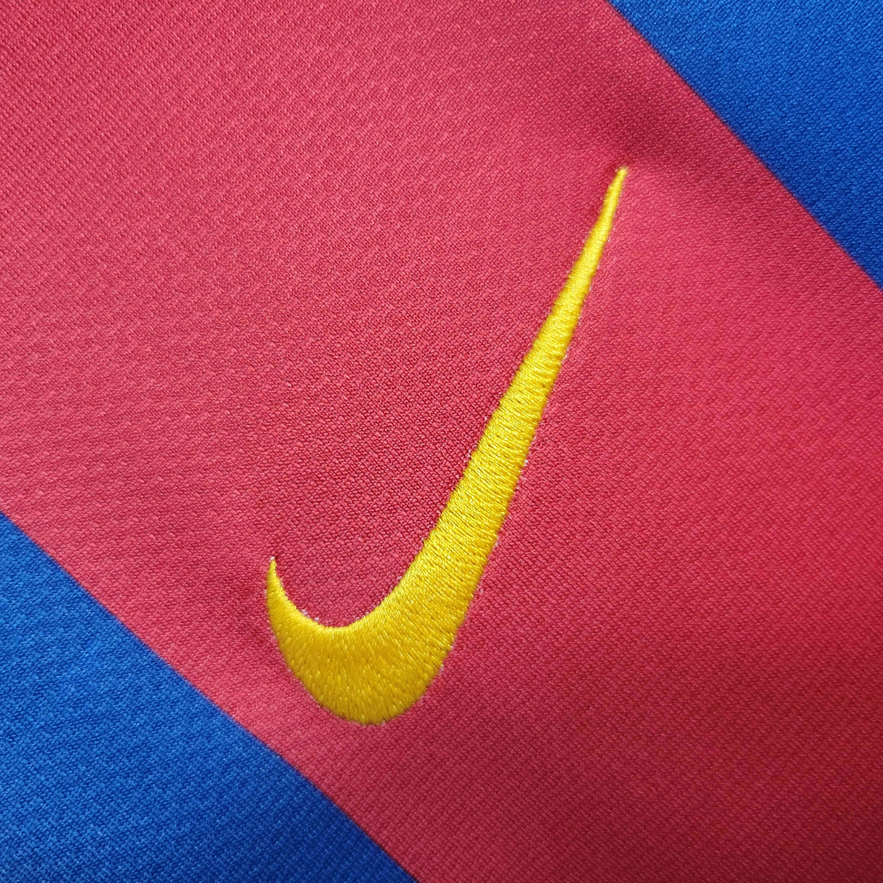 Retro Barcelona 10-11 Home Retro