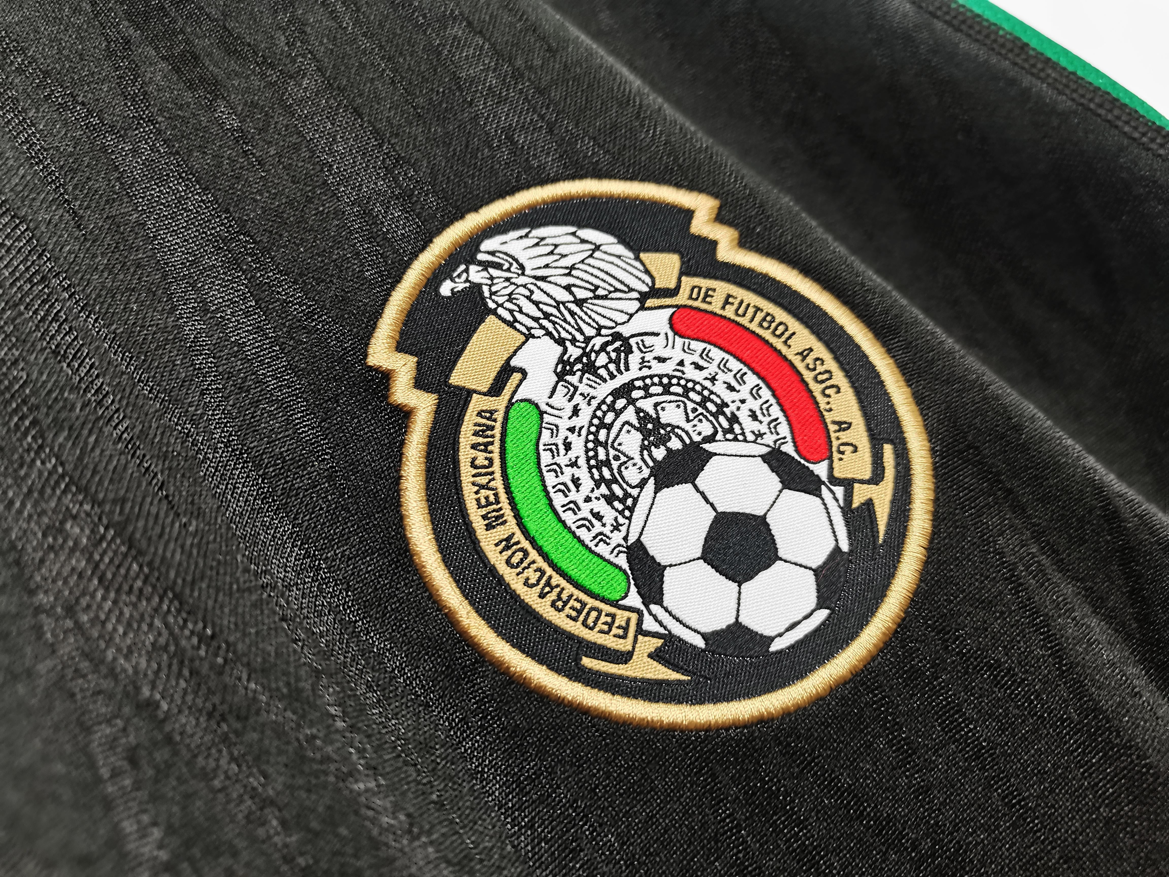 Mexico 2006-2007 Away Retro Kit