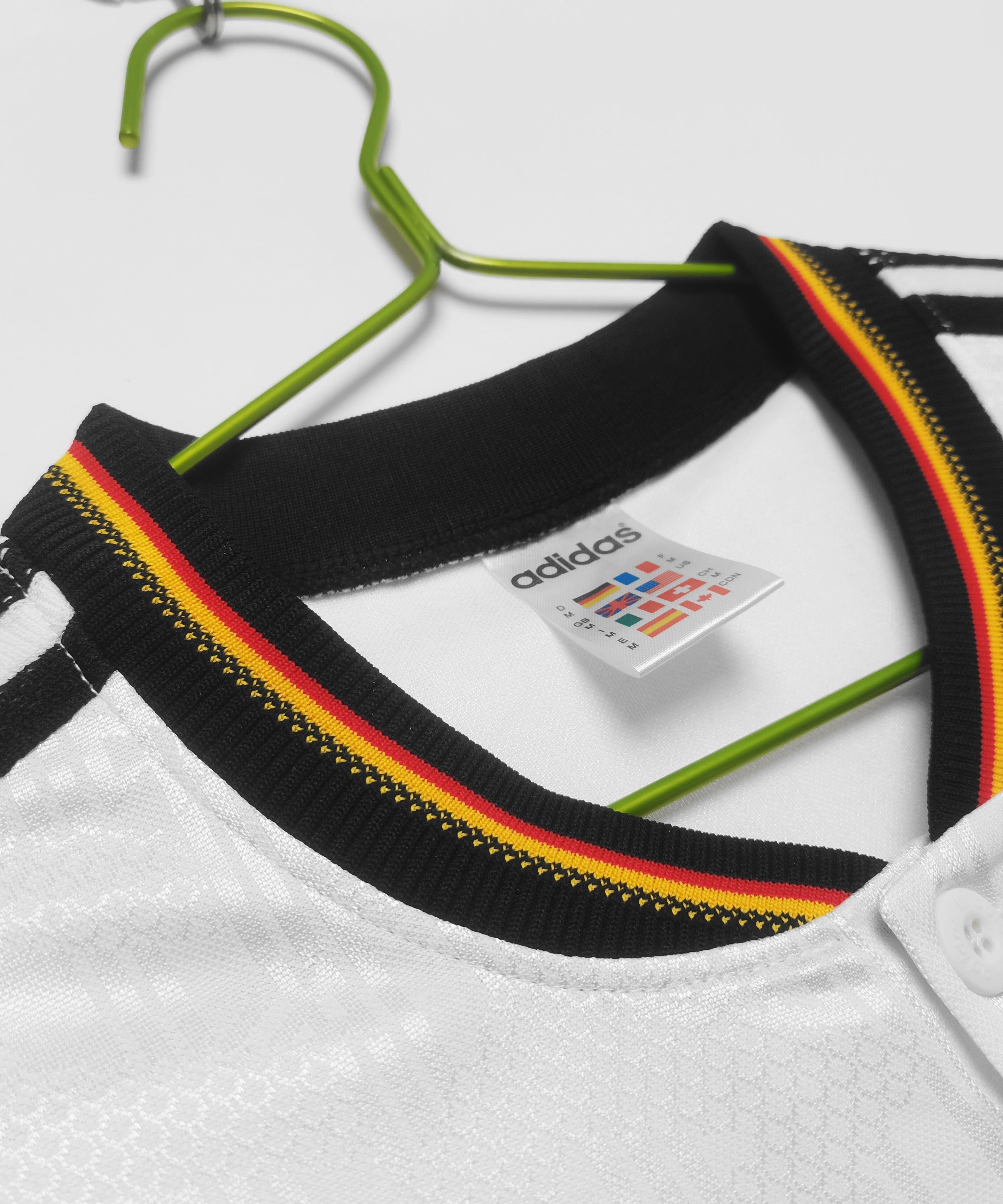 Allemagne Tenue Rétro Domicile 1996-1997