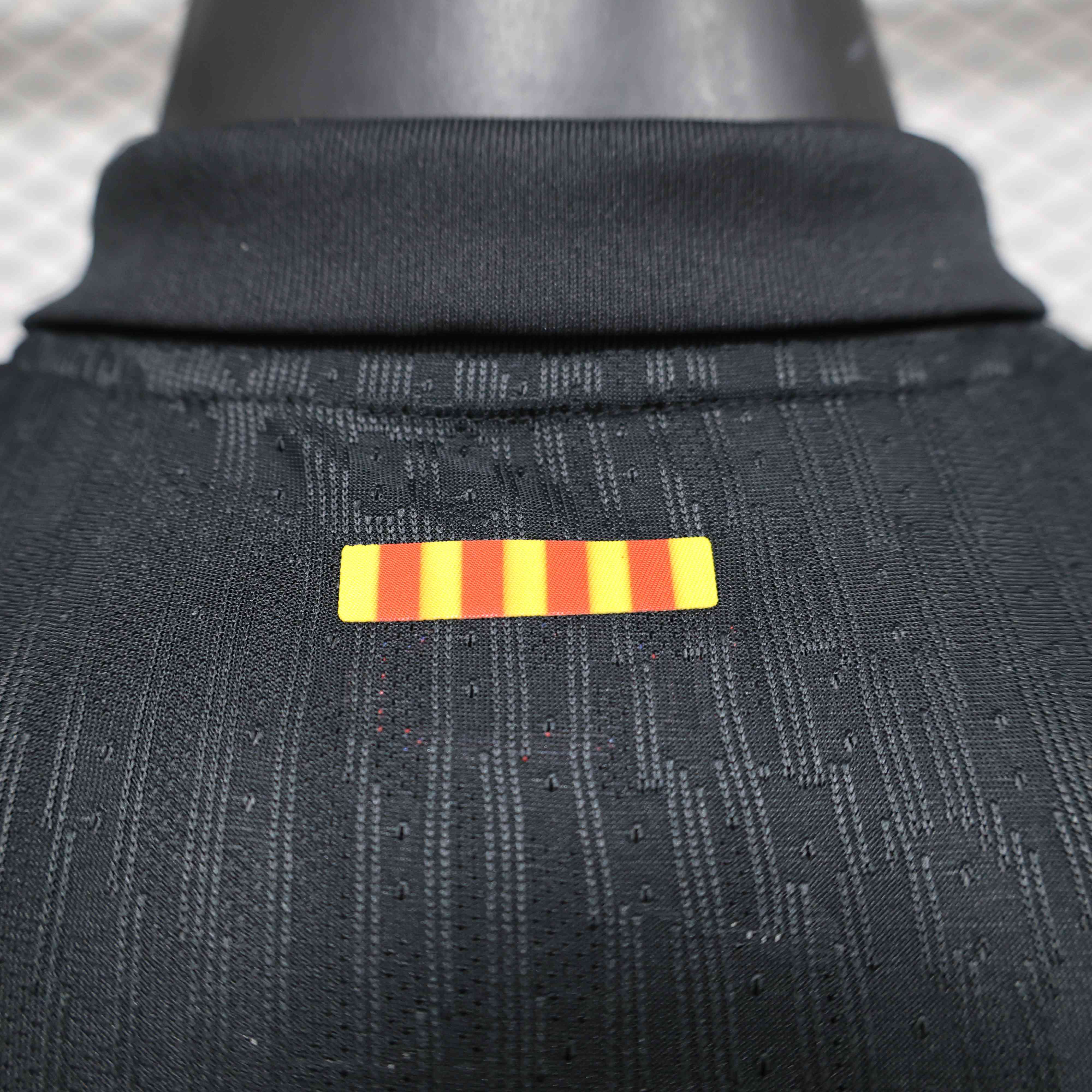 Fc Barcelona 24-25 Coldplay Away