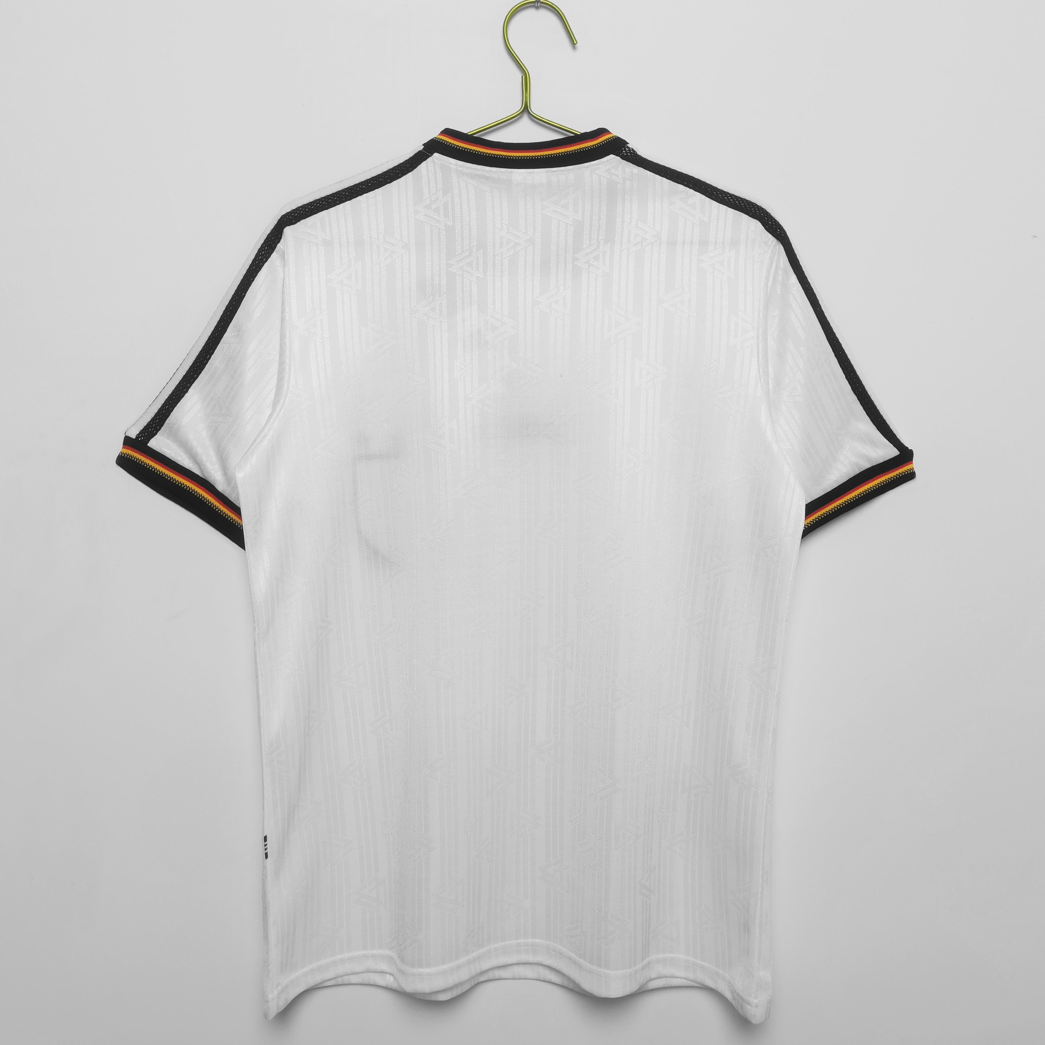 Allemagne Tenue Rétro Domicile 1996-1997