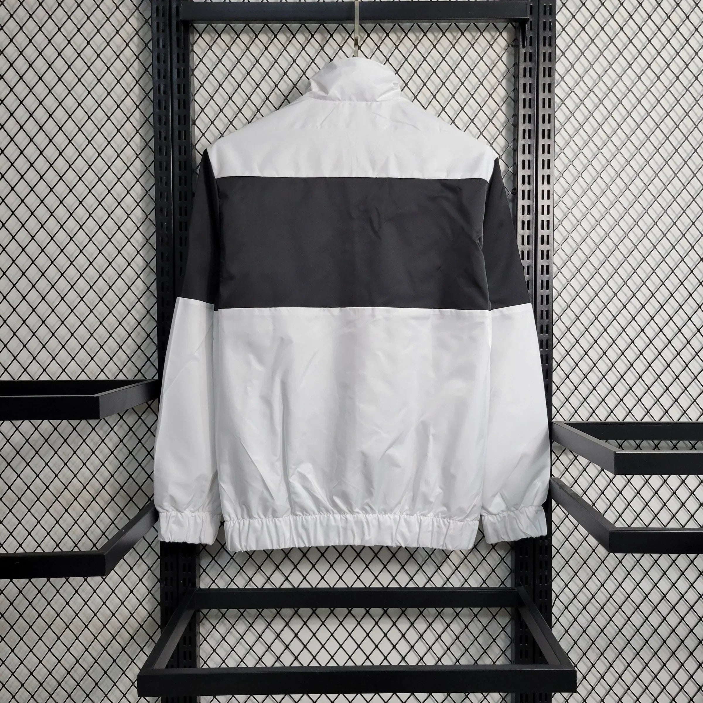 Veste Coupe-Vent Milan 23/24 - Blanche et Noire