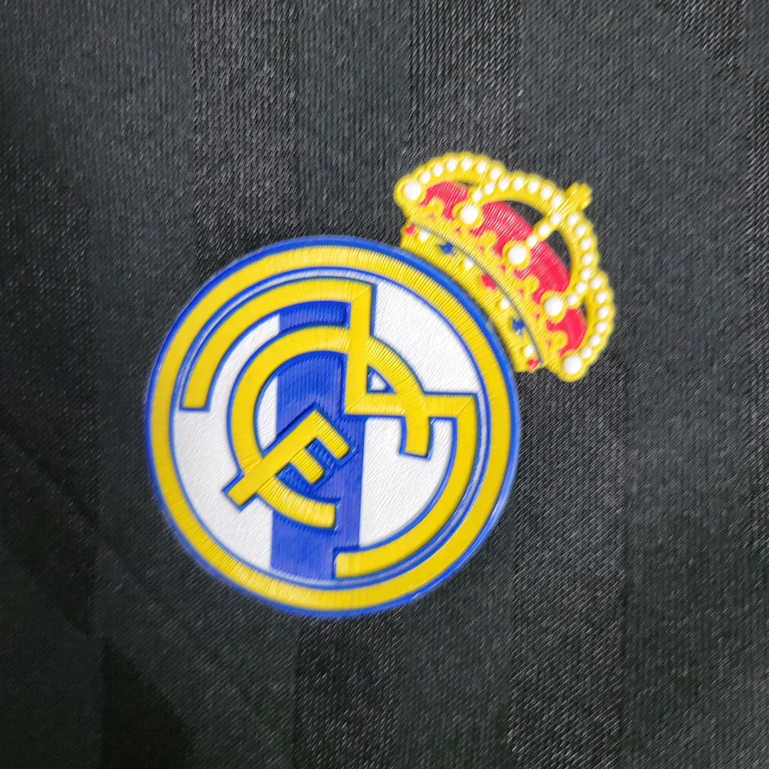 Real Madrid 2011-2012 Retro Away