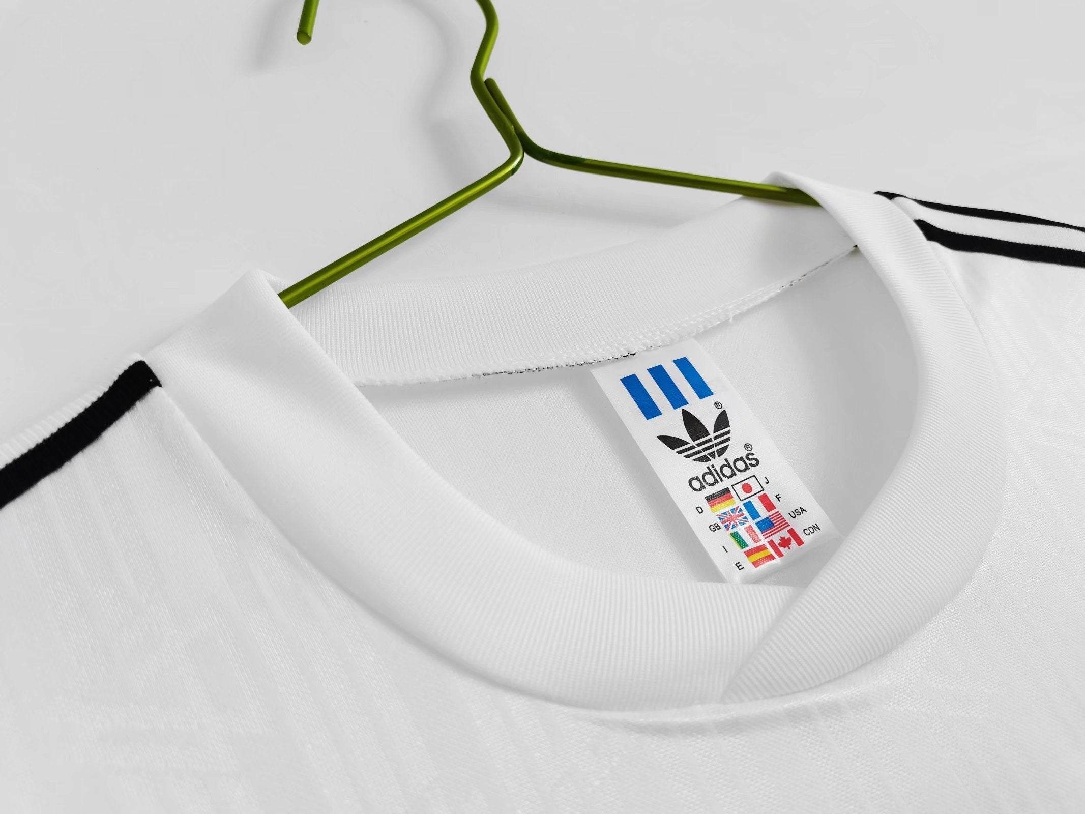Allemagne Tenue Rétro Domicile 1990